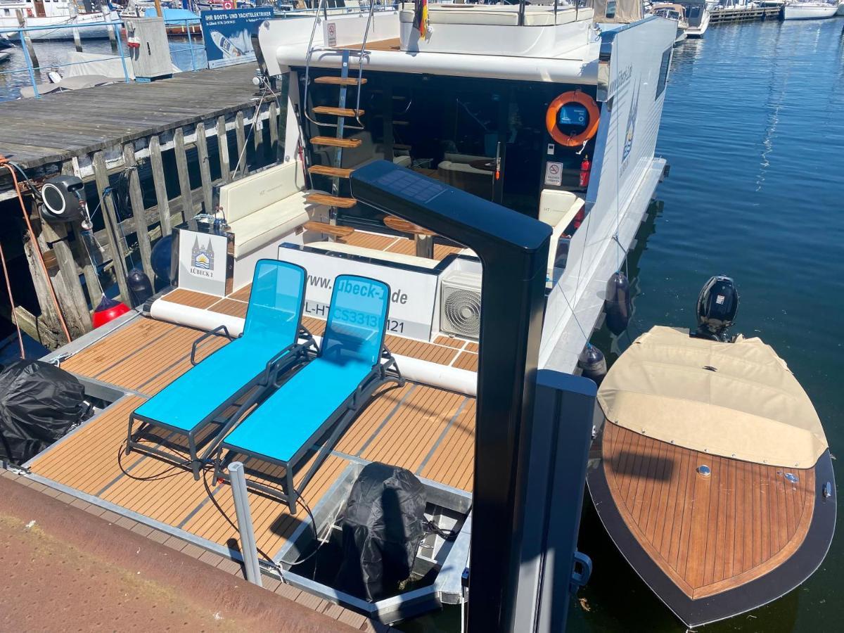 Hausboot Mit Traumlage In Luebeck-Travemuende Hotel Bagian luar foto