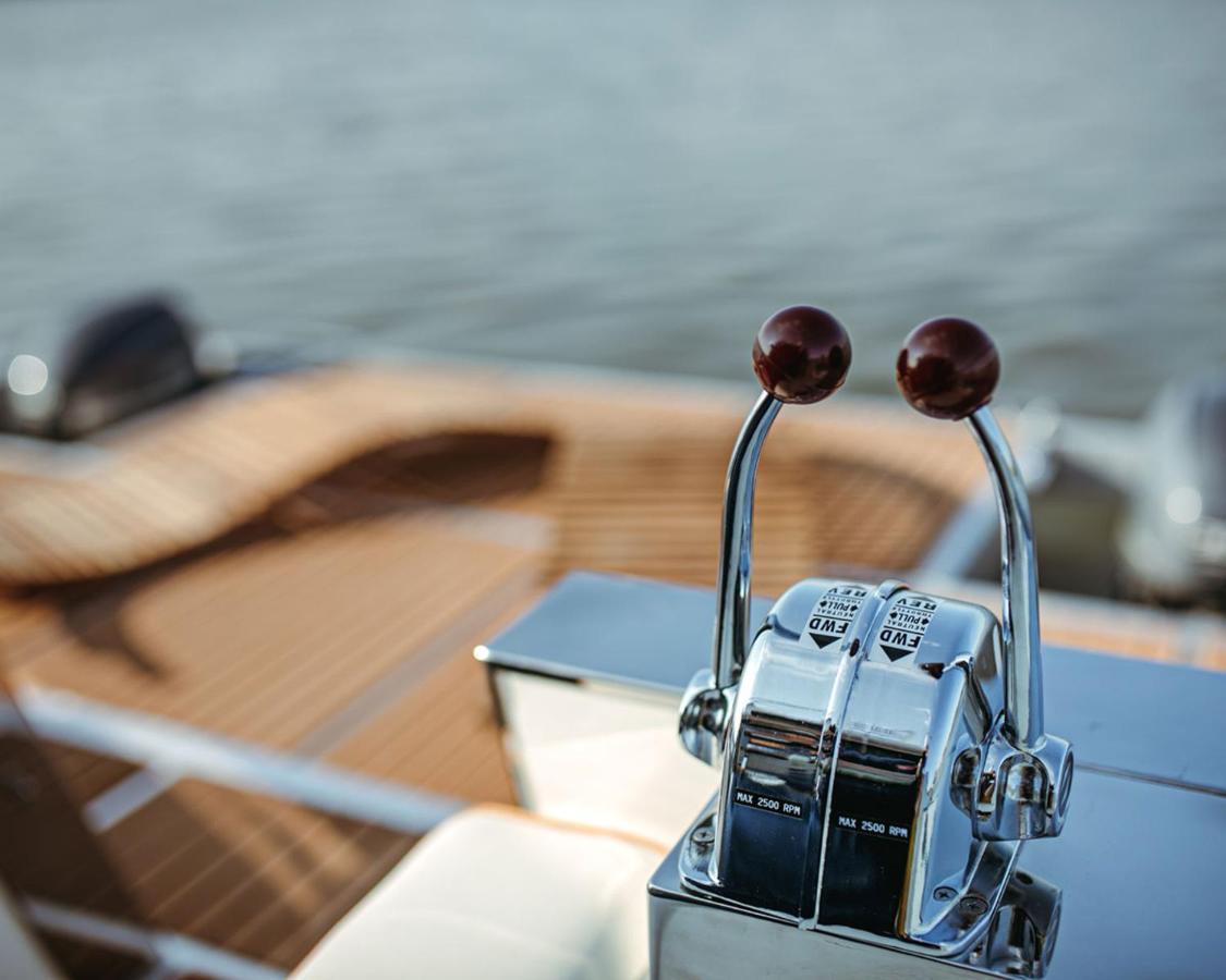 Hausboot Mit Traumlage In Luebeck-Travemuende Hotel Bagian luar foto