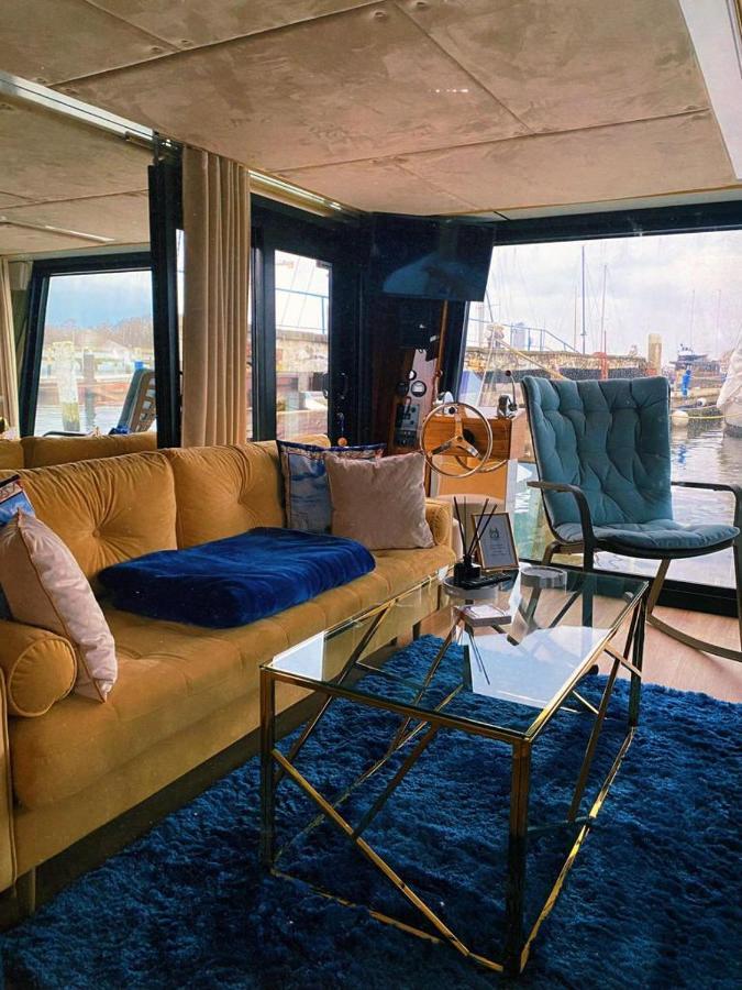 Hausboot Mit Traumlage In Luebeck-Travemuende Hotel Bagian luar foto
